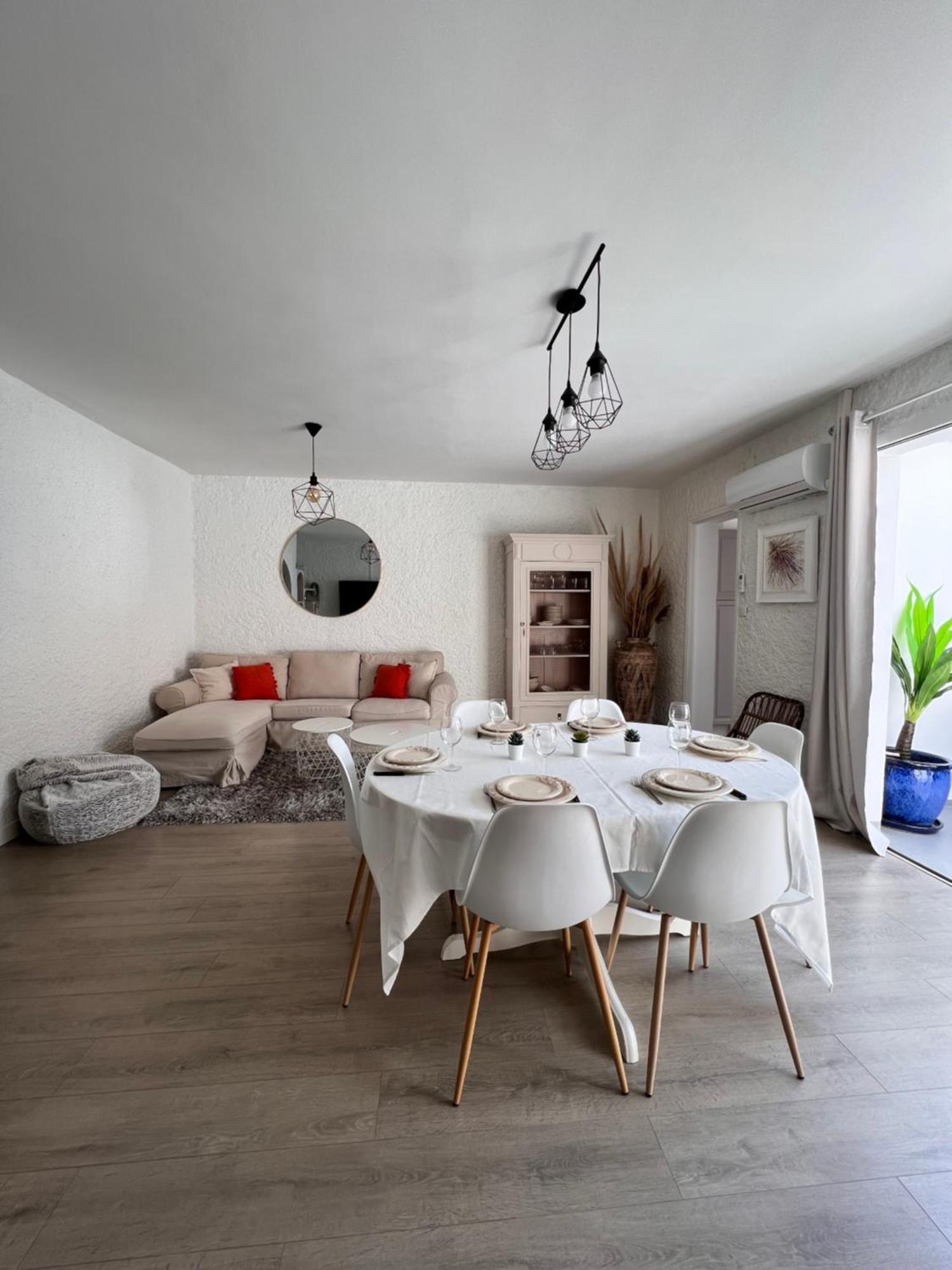 Gorgeous Town House Narbona Exterior foto